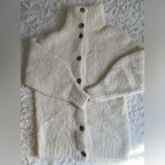 Aritzia Wilfred Oversized Alpaca Cardigan - Picture 5 of 14